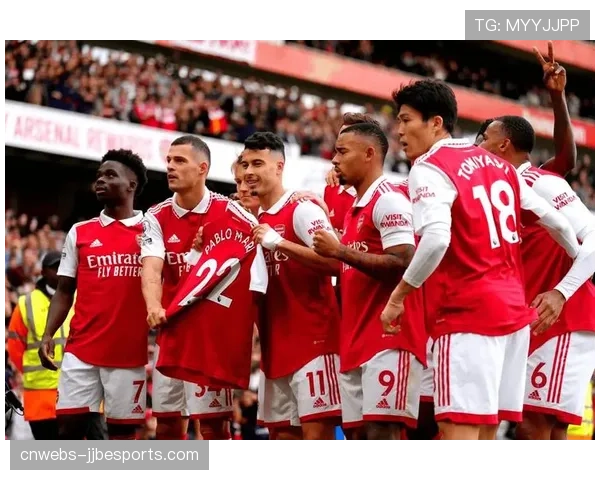 谢菲尔德联主场举办纪念活动，致敬俱乐部历史传奇